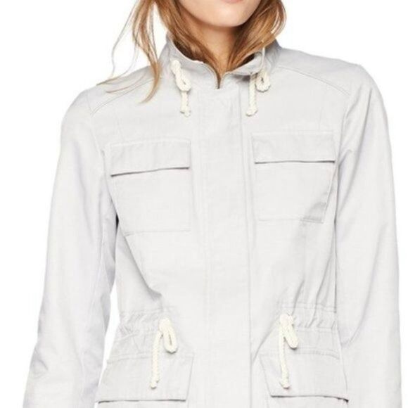 Cole Haan Safari Jacket with Stand-Up Collar – Adventure-Ready Style Functional - Picture 10 of 11